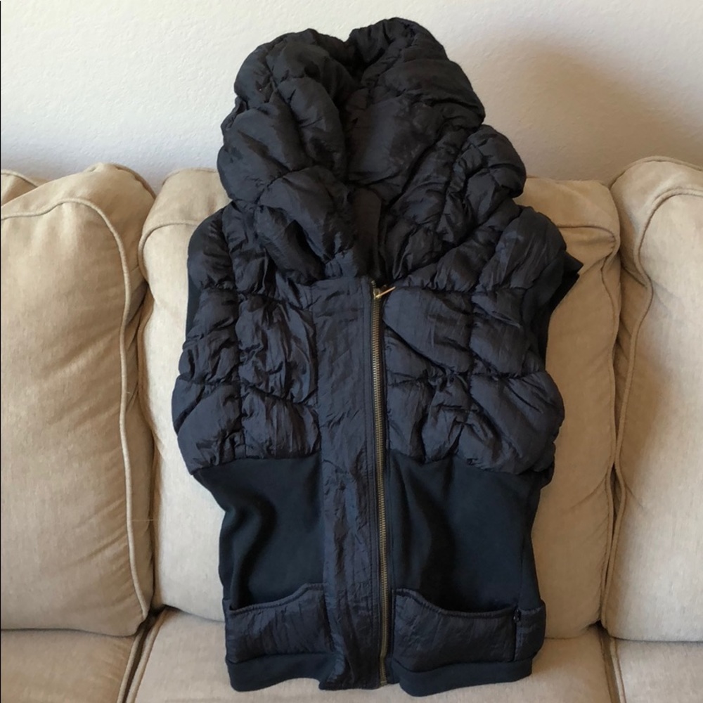 Buddhaful Vest